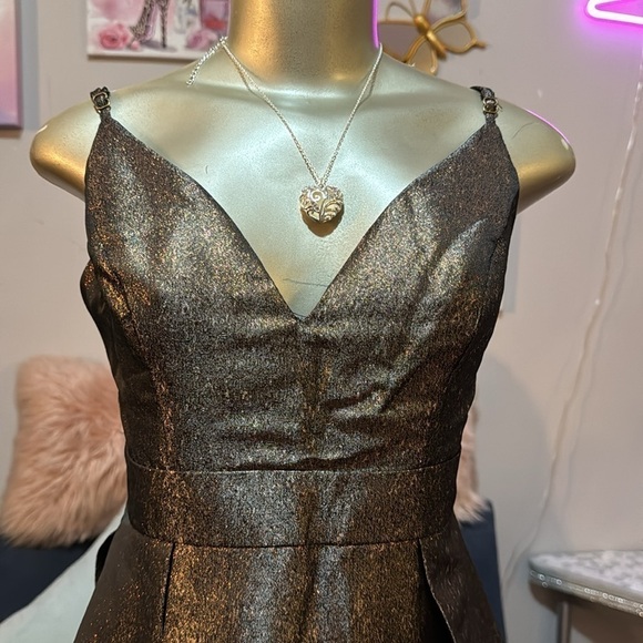 Fashion Nova Metallic Bronze Dress: Size Medium, Strapless and Super Cute 🥰 - Picture 3 of 13